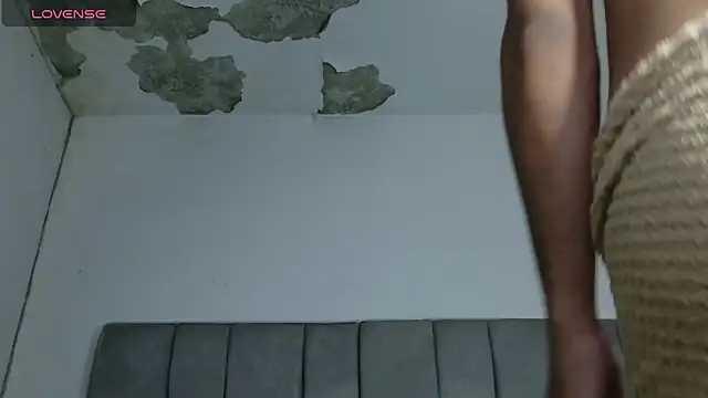 Desire4Duo online show from April 17, 10:07 am