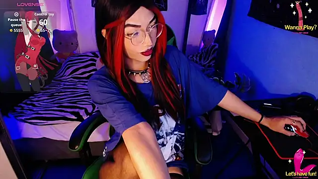 Snapshot of Cute_Aleja chatting on February 11, 2:55 am Cute Aleja online show from February 11, 2:55 am