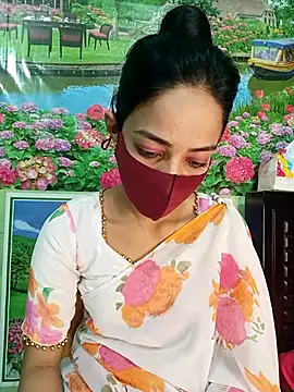 Snapshot of Night_Queen3 chatting on December 17, 5:18 pm Night Queen3 online show from December 17, 5:18 pm