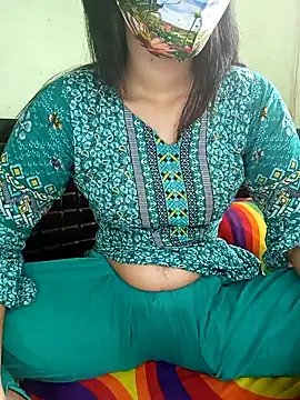 Snapshot of Night_Queen3 chatting on November 14, 8:29 am Night Queen3 online show from November 14, 8:29 am