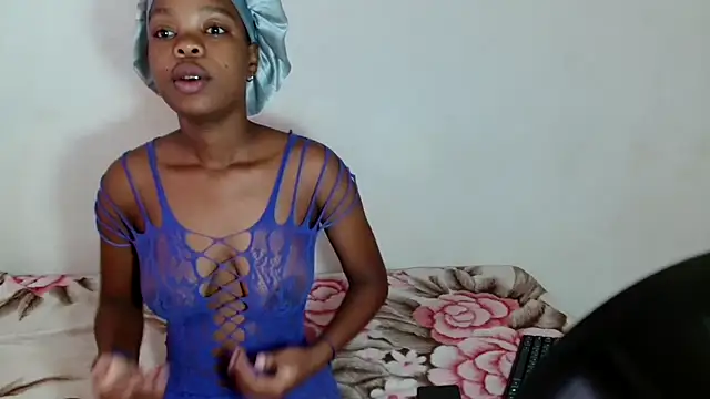 SexyLatoya05 online show from November 29, 5:18 am