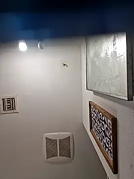 whateveruwanthowever online show from November 20, 5:24 pm