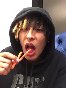 Jjloscooby online show from January 17, 2:48 am