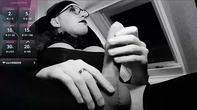 that selfsuck girl online show from November 22, 1:48 am