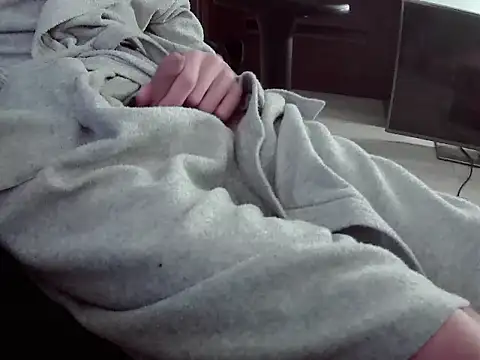 Snapshot of Batboy94 chatting on November 24, 10:21 pm Batboy94 online show from November 24, 10:21 pm