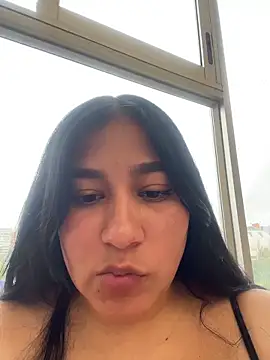 Snapshot of kassandra_luxury chatting on November 15, 6:34 pm kassandra luxury online show from November 15, 6:34 pm