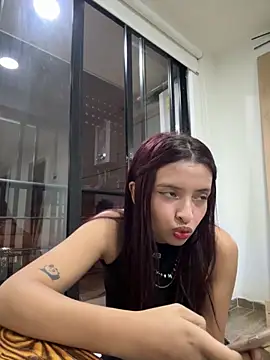 Aithana Petite online show from November 23, 12:42 am