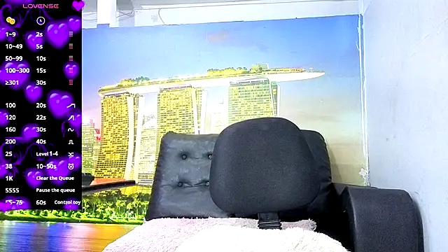 Zakura hot 25 online show from October 31, 6:32 am