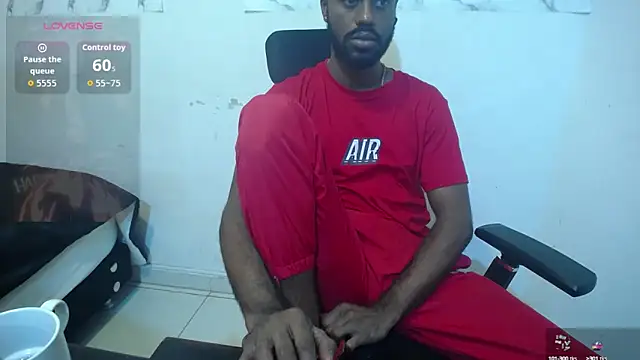 BenhtenBlack25 online show from October 28, 5:01 pm