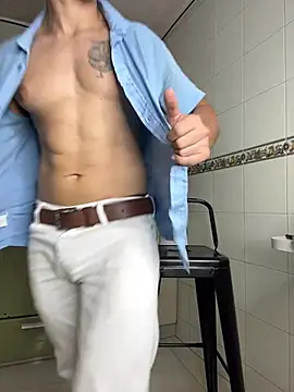 Justin valverde online show from June 25, 8:36 pm