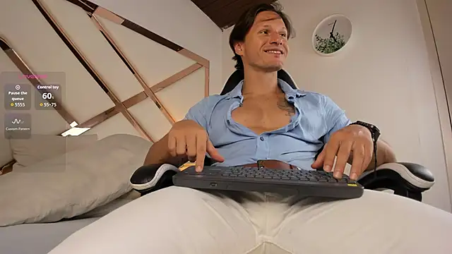 Snapshot of Justin_valverde chatting on February 3, 7:52 pm Justin valverde online show from February 3, 7:52 pm