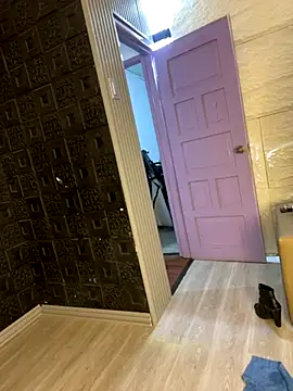 Yvonny27 online show from December 4, 9:41 am