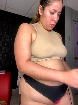 Yvonny27 online show from November 29, 8:36 am