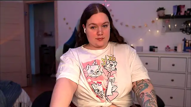 SummerTina online show from January 17, 9:06 am