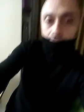 Snapshot of koruhkn chatting on March 9, 3:10 am koruhkn online show from March 9, 3:10 am