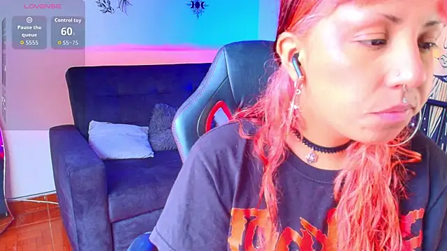 Cat  Moon   online show from July 9, 2:49 pm