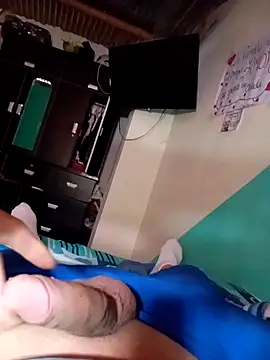 WIlGar1993 online show from October 23, 2:27 pm