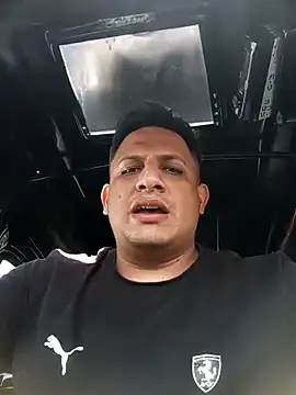 WIlGar1993 online show from March 18, 3:46 pm