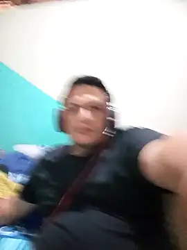 WIlGar1993 online show from December 1, 8:21 pm