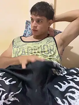 Snapshot of Michael_black01 chatting on March 30, 12:23 am Michael black01 online show from March 30, 12:23 am