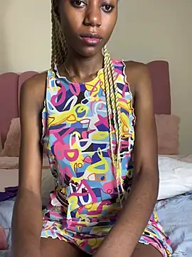 NyahHeat online show from May 6, 3:49 pm