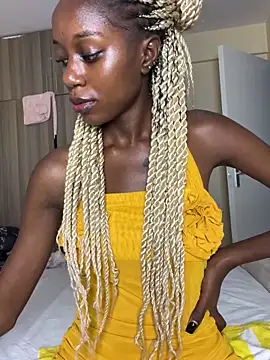 NyahHeat online show from February 19, 6:49 pm