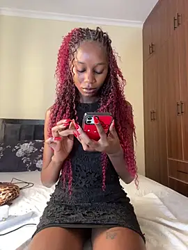 NyahHeat online show from March 21, 11:25 am