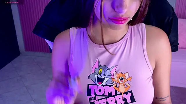 dafne17  online show from December 17, 5:01 am