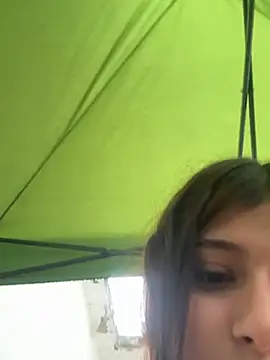 Snapshot of dafne17_ chatting on June 6, 10:15 pm dafne17 online show from June 6, 10:15 pm