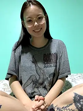 KittyK at online show from November 7, 2:38 am