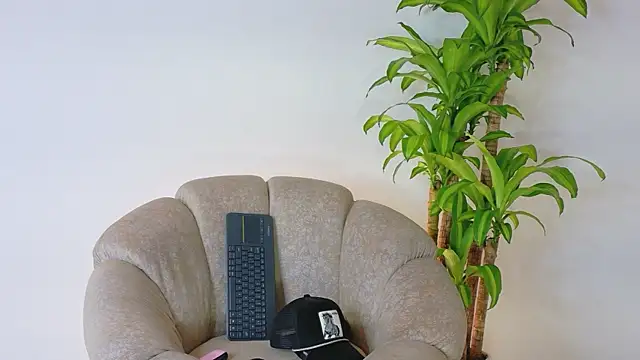 Snapshot of Axel_Cody_ chatting on May 21, 1:19 pm Axel Cody online show from May 21, 1:19 pm
