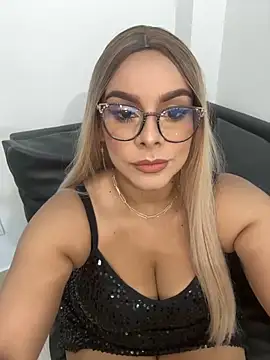 BBWCami  online show from October 25, 4:51 pm