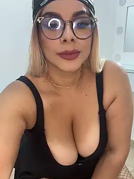 BBWCami  online show from October 31, 12:51 am