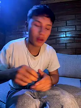 nickk boy online show from October 21, 1:16 am