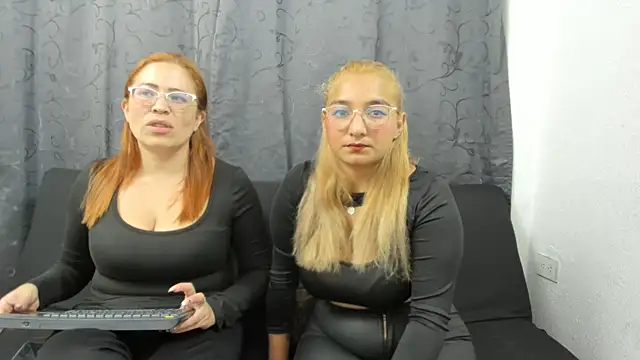 Snapshot of lesb_milf chatting on February 10, 5:19 pm lesb milf online show from February 10, 5:19 pm