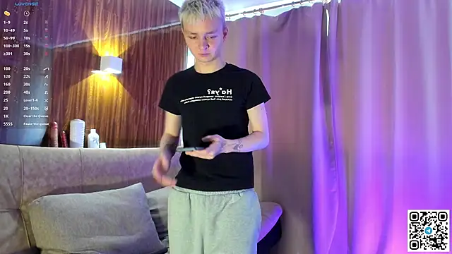 Logan mett online show from March 15, 12:56 pm