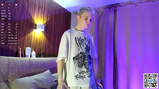 Logan mett online show from March 12, 4:00 pm