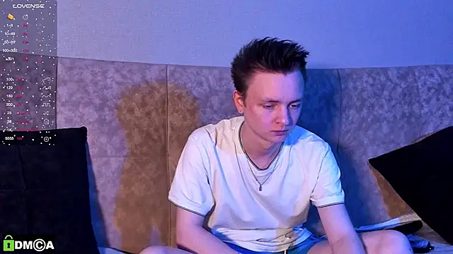 Logan mett online show from November 8, 4:10 pm