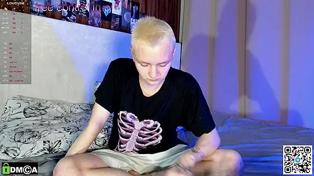 Logan mett online show from December 1, 11:27 pm