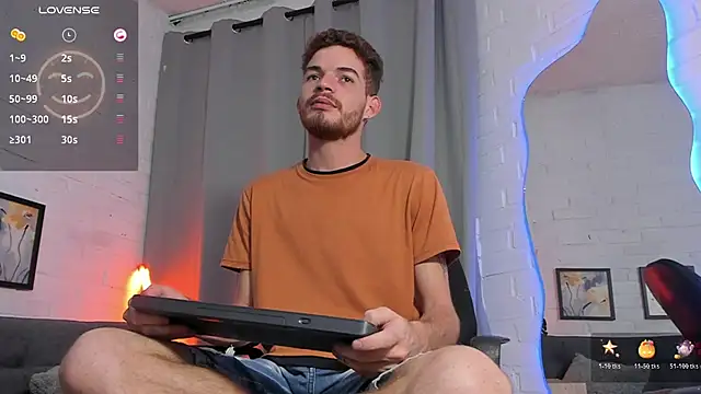 MATEO HUNTER online show from November 17, 12:03 am