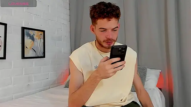 MATEO HUNTER online show from December 21, 7:10 am