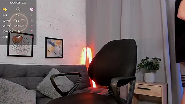 MATEO HUNTER online show from November 10, 3:33 am