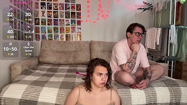 Snapshot of live_sexy chatting on May 26, 6:11 am live sexy online show from May 26, 6:11 am