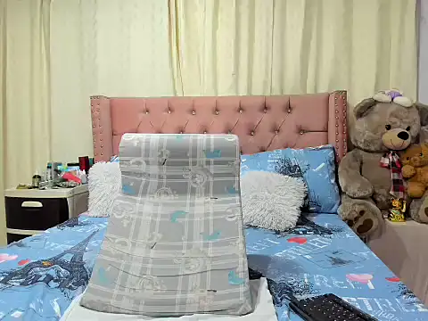 victoriaborunys online show from October 28, 12:55 am