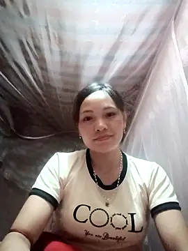 huhu-sexxy online show from October 18, 1:46 pm