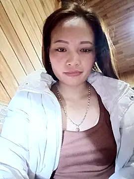 huhu-sexxy online show from December 4, 9:25 pm