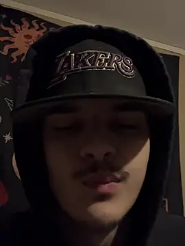 CarmeloA online show from November 25, 5:35 pm