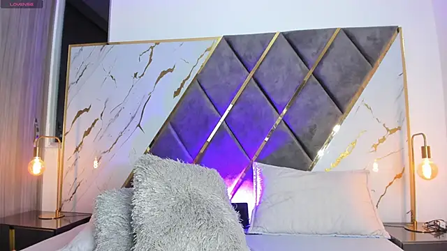 sarayofficial online show from April 28, 2:27 am