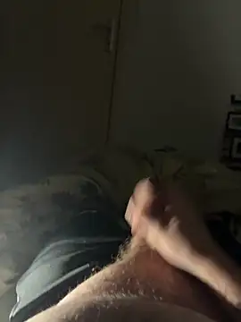 creamydeluxe online show from December 22, 11:49 pm