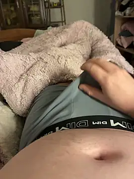 creamydeluxe online show from February 11, 10:09 pm